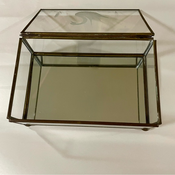 Vintage Etched Glass & Brass Frame Footed Jewelry Vanity Box Mirror 1970’s Swan - Picture 4 of 11